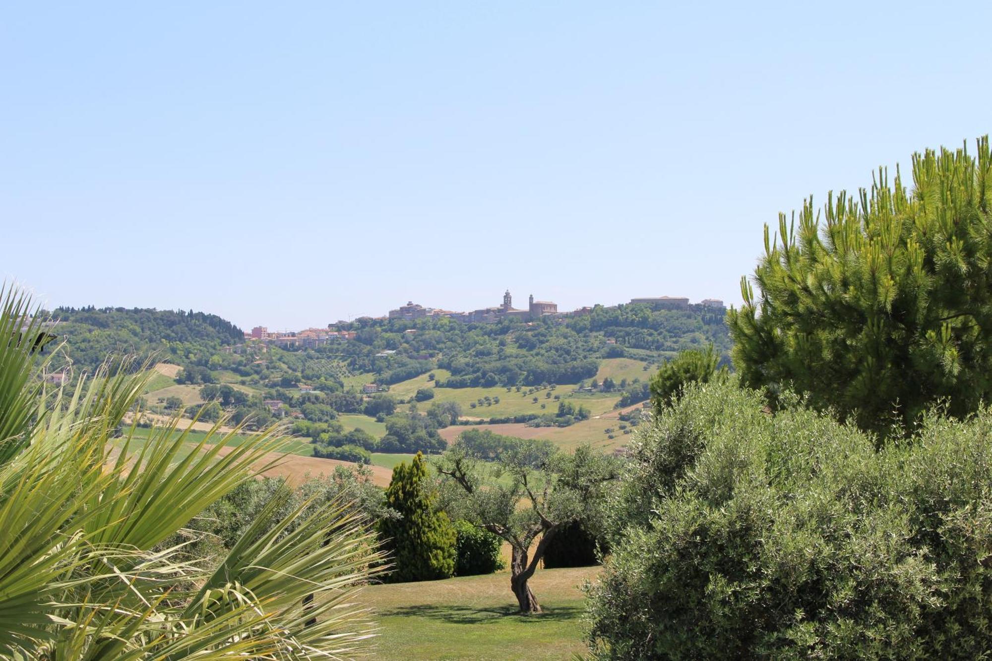 Villa Belvedere Degli Ulivi Osimo Luaran gambar