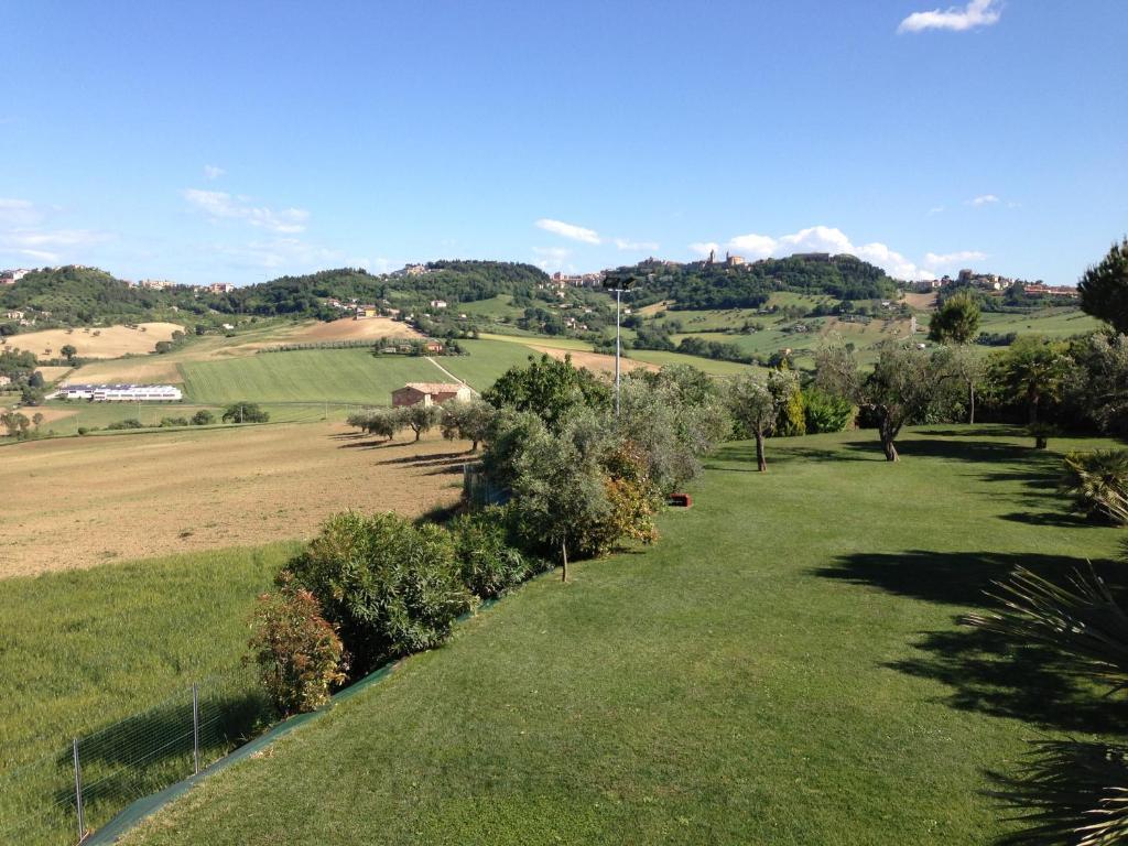 Villa Belvedere Degli Ulivi Osimo Luaran gambar